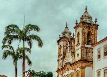 Penedo: A Jóia Histórica do Rio São Francisco que Encanta o Nordeste